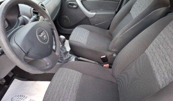 
DACIA DUSTER 1.5 DCI 4×4 AMBIANCE 2012 full								