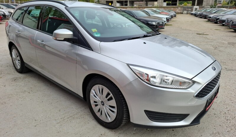 
FORD FOCUS 1.5 TDCI TREND 2015 EURO 6 full									