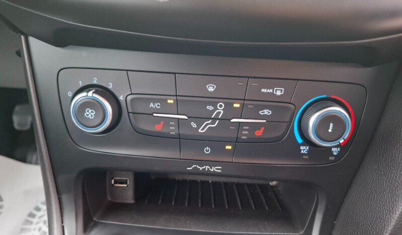 
FORD FOCUS 1.5 TDCI TREND 2015 EURO 6 full									