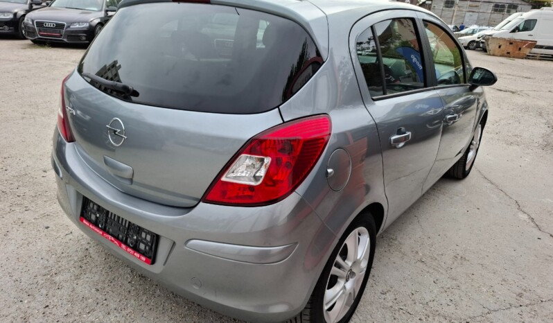 
OPEL CORSA 1.4 EDITION 111 JAHRE 2010 EURO 5 full									
