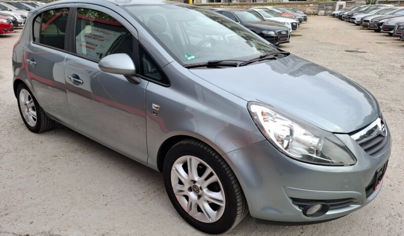 
OPEL CORSA 1.4 EDITION 111 JAHRE 2010 EURO 5 full									