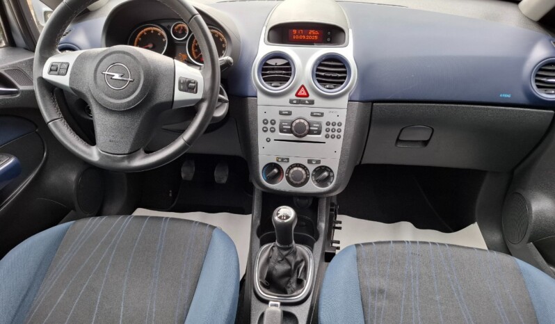 
OPEL CORSA 1.4 EDITION 111 JAHRE 2010 EURO 5 full									