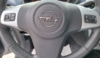 
OPEL CORSA 1.4 EDITION 111 JAHRE 2010 EURO 5 full								