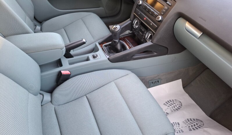 
								AUDI A3 1.4 TFSI ATRACTION 2009 EURO 5 full									