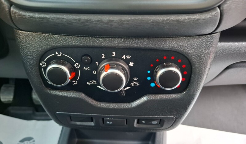 
								DACIA LODGY 1.6 AMBIANCE 2017 EURO 6 full									